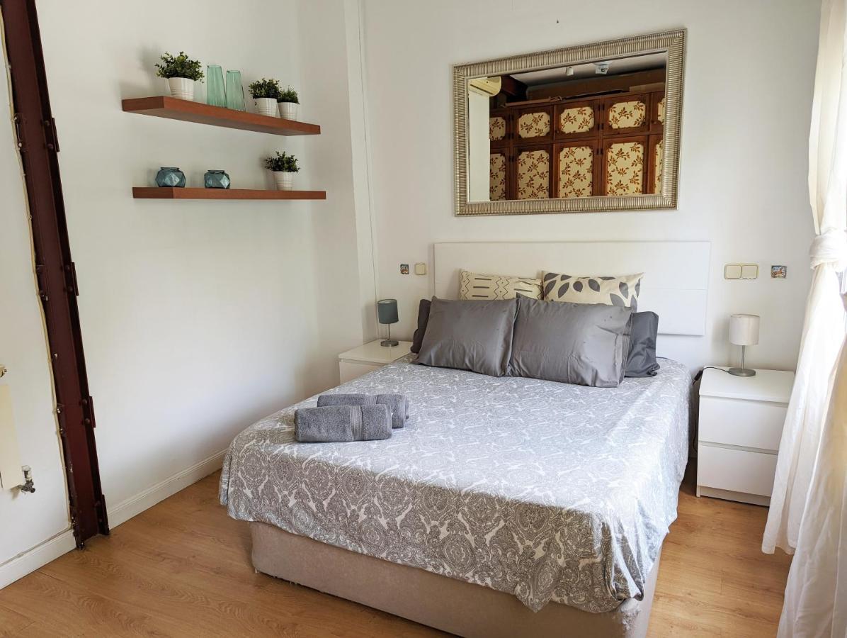 Apartmán Plaza Paja Arrendamiento De Temporada Madrid Exteriér fotografie